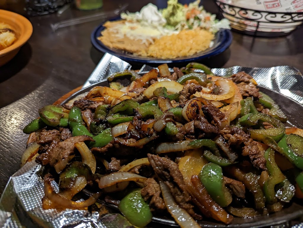 El Toro Mexican Bar & Grill | 710 Gardner Rd, Springboro, OH 45066, USA | Phone: (937) 748-2950