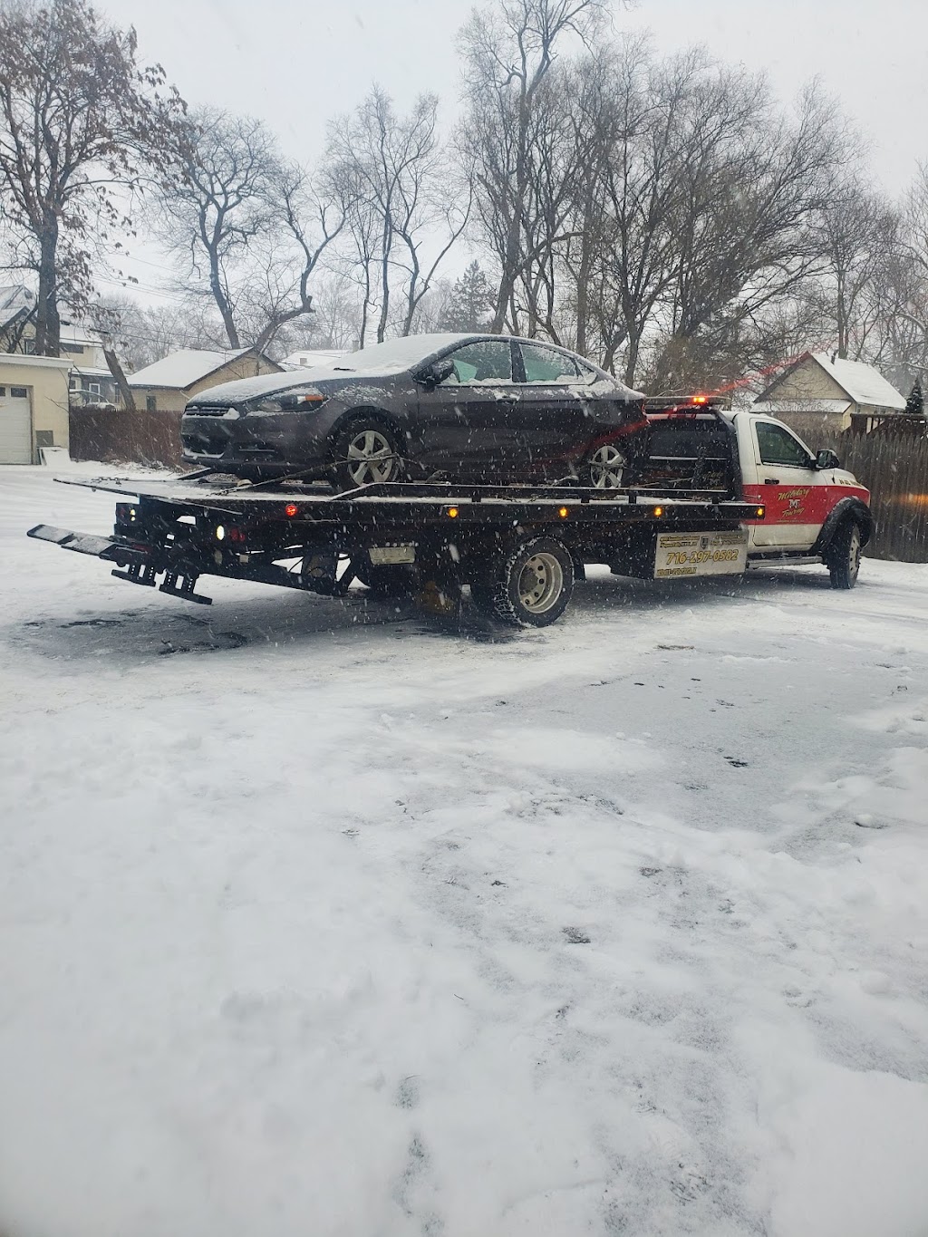 Military Towing Services | 4890 Saunders Settlement Rd, Niagara Falls, NY 14305, USA | Phone: (716) 297-0582