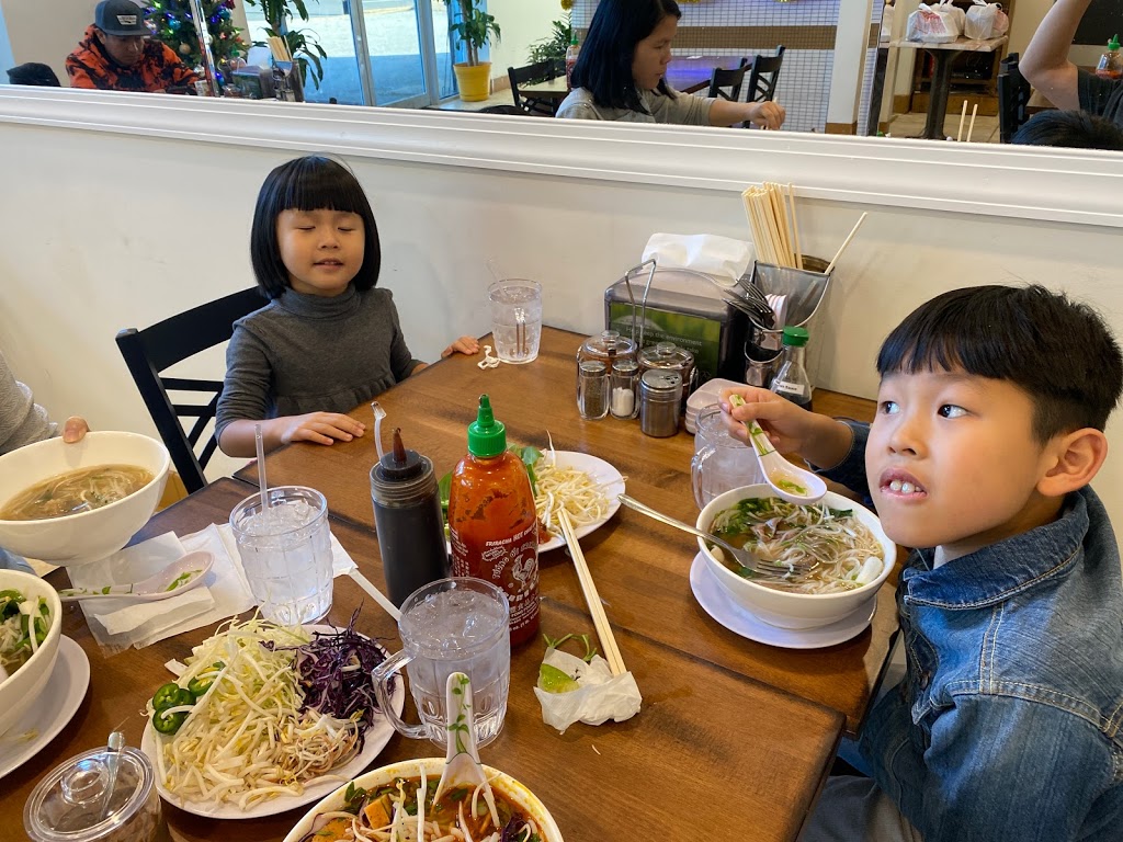 Pho Tai 63 | 5439 Annapolis Rd, Bladensburg, MD 20710, USA | Phone: (301) 277-8600