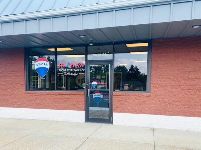 RE/MAX Diversity | 137 East Ave #108, Tallmadge, OH 44278, USA | Phone: (234) 334-7116