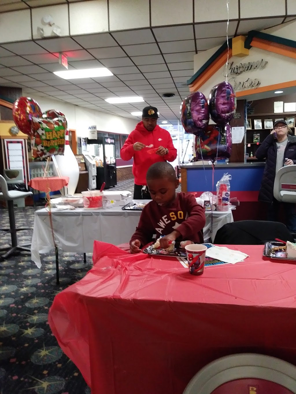 Mayflower Lanes | 26600 Plymouth Rd, Redford Charter Twp, MI 48239, USA | Phone: (313) 937-8420