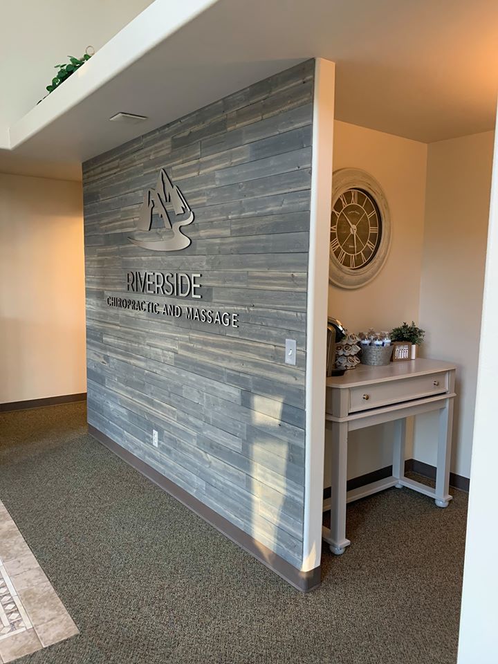 Riverside Chiropractic and Massage - Dr. Jordan Thaanum | 603 Hunt Ave A, Sumner, WA 98390, USA | Phone: (253) 863-0855