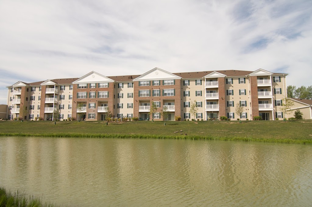 Carrington Court Apartments | 34500 Brookmeade Pl, Solon, OH 44139, USA | Phone: (440) 248-1814