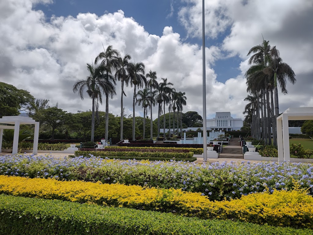 Laie Hawaii Temple Visitors Center | 55-600 Naniloa Loop, Laie, HI 96762, USA | Phone: (808) 293-9298