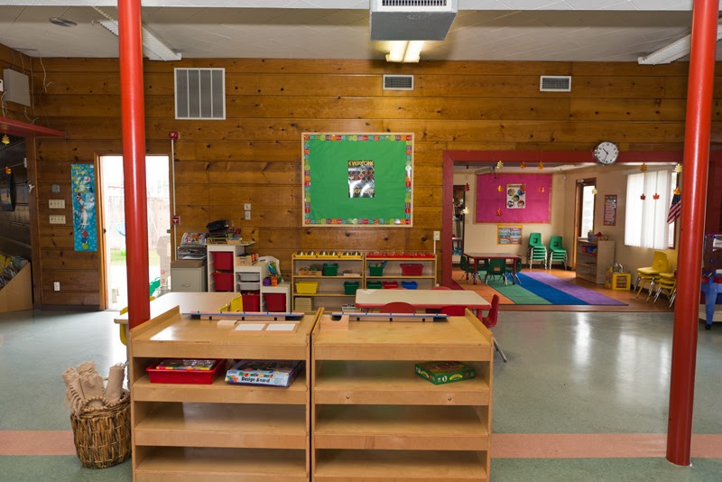 Shining Star Montessori Preschool | 1239 N Harbor Blvd, Anaheim, CA 92801, USA | Phone: (714) 696-1241