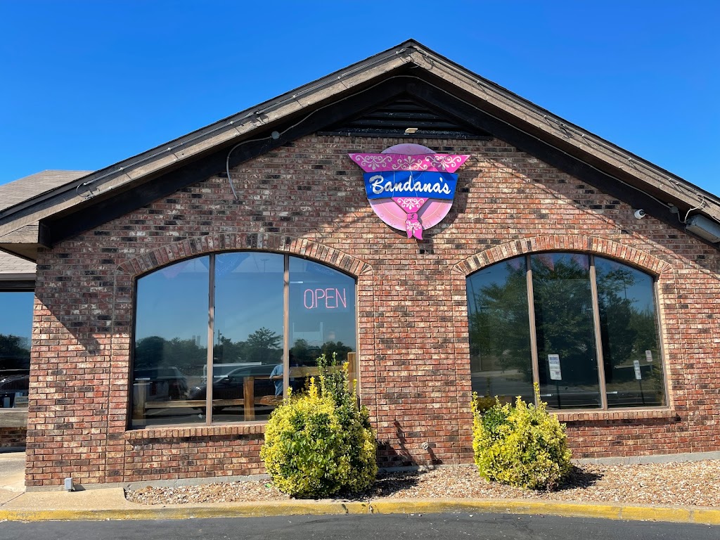 Bandanas Bar-B-Q Wentzville, MO | 1 Ruggeri Dr, Wentzville, MO 63385, USA | Phone: (636) 887-4050