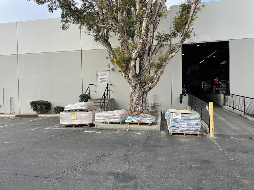 Big D Floor Covering Supplies | 7261 Lampson Ave, Garden Grove, CA 92841, USA | Phone: (714) 894-2443