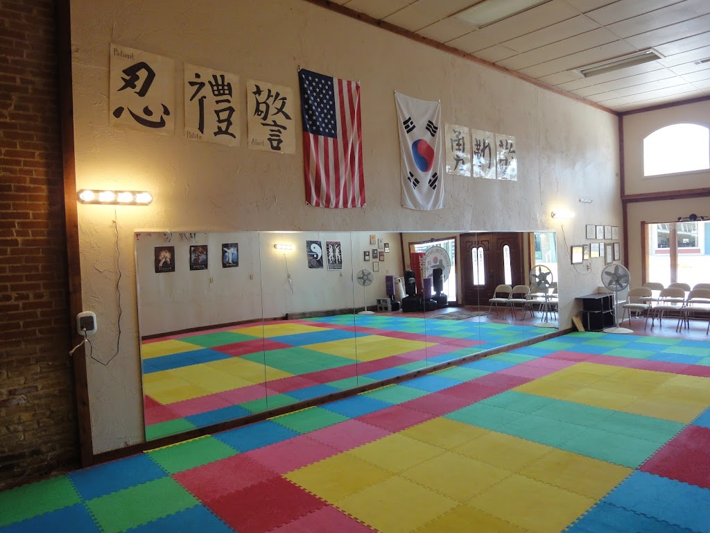 The Whitewright Martial Arts Center | 108 W Grand St, Whitewright, TX 75491, USA | Phone: (903) 227-6023
