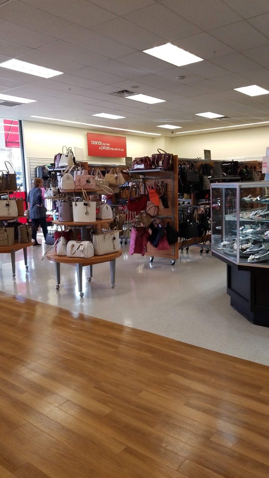 T.J. Maxx | 500 Camino De Estrella, San Clemente, CA 92672, USA | Phone: (949) 443-5139