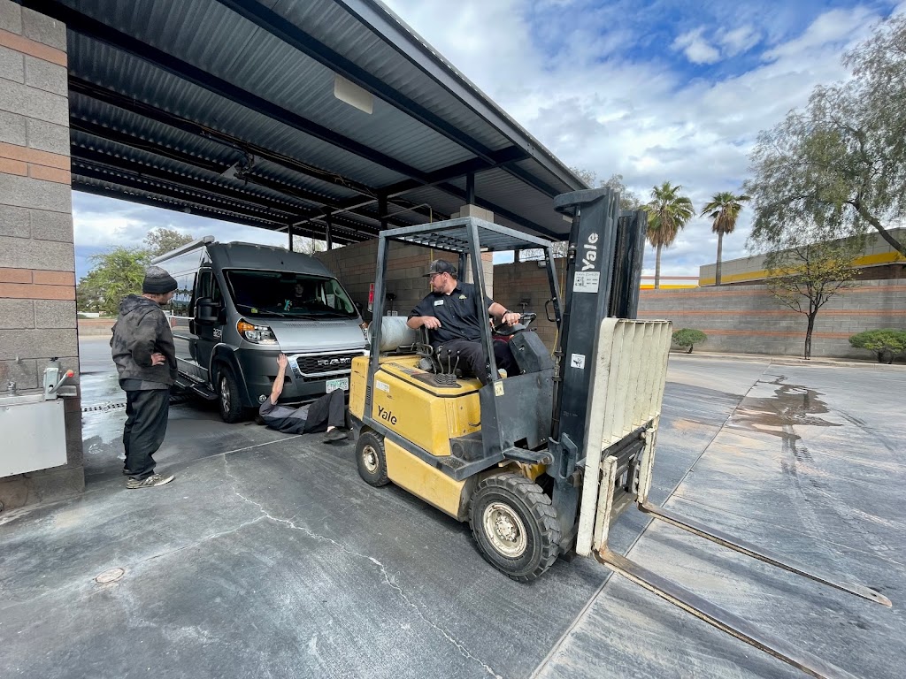 Salem Girls Self Serve Car Wash | 1021 W Warner Rd, Tempe, AZ 85284, USA | Phone: (602) 810-0059