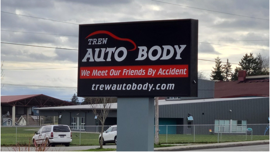 Trew Auto Body - Bremerton | 3700 W Loxie Eagans Blvd, Bremerton, WA 98312, USA | Phone: (360) 479-8739