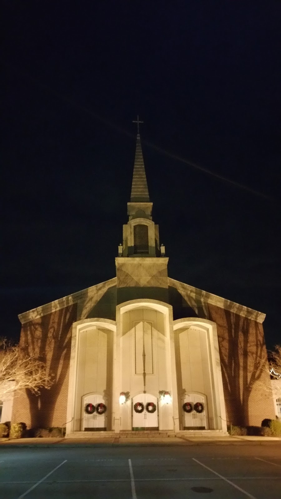 Shades Crest Baptist Church | 452 Park Ave, Birmingham, AL 35226, USA | Phone: (205) 822-1360