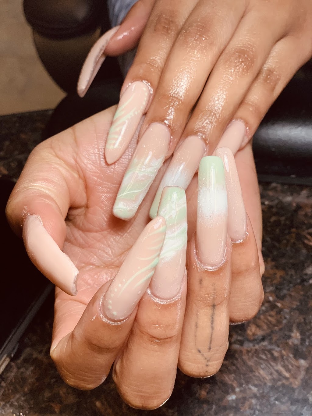 Angel Nails and ($5 Off Happy Hour) | 15274 Fishhawk Blvd, Lithia, FL 33547, USA | Phone: (813) 684-4379