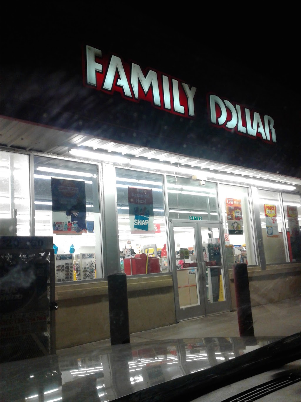 Family Dollar | 34150 Old Black Canyon Hwy, Black Canyon City, AZ 85324, USA | Phone: (480) 808-3816