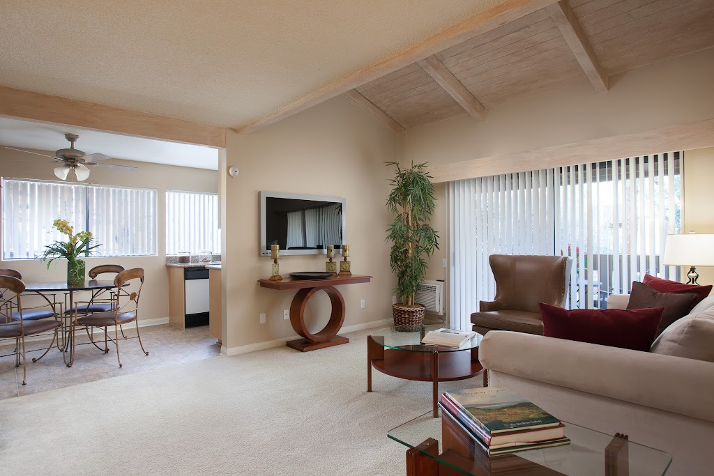 The Homestead Apartments | 1942 N Deerpark Dr, Fullerton, CA 92831, USA | Phone: (714) 993-1080