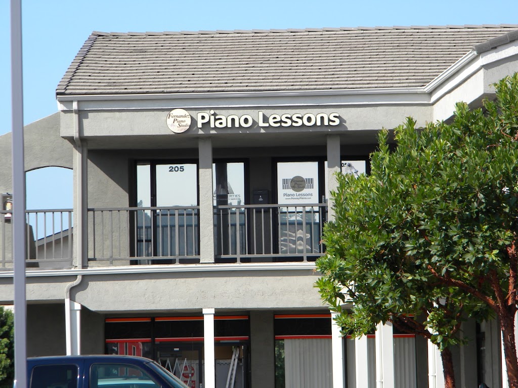 Fernandez Piano Studio | 14168 Poway Rd Ste. 205, Poway, CA 92064, USA | Phone: (760) 505-8270