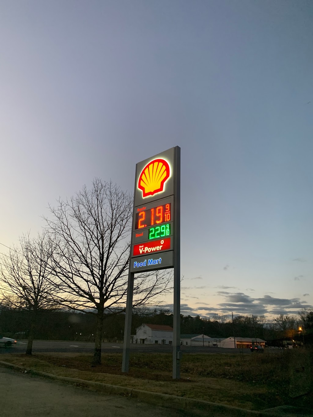 Shell | 4221 N Center Point Rd, Center Point, AL 35215, USA | Phone: (205) 680-1225