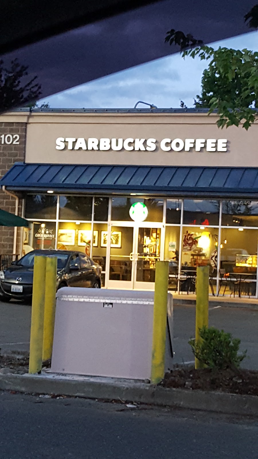 Starbucks | 1102 Supermall Way SW, Auburn, WA 98001, USA | Phone: (253) 833-1549