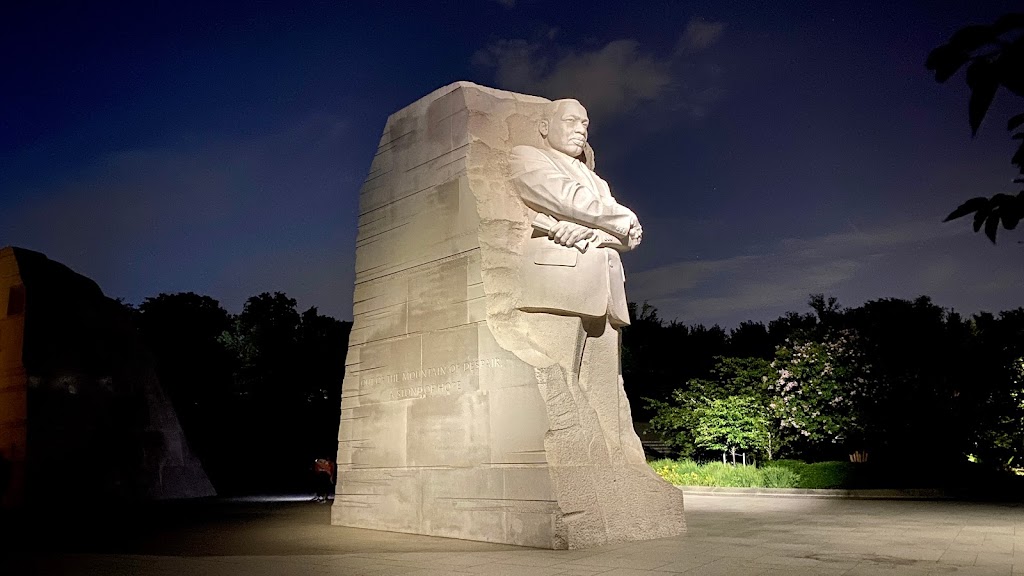 Martin Luther King, Jr. Memorial | 1964 Independence Ave SW, Washington, DC 20003, USA | Phone: (202) 426-6841