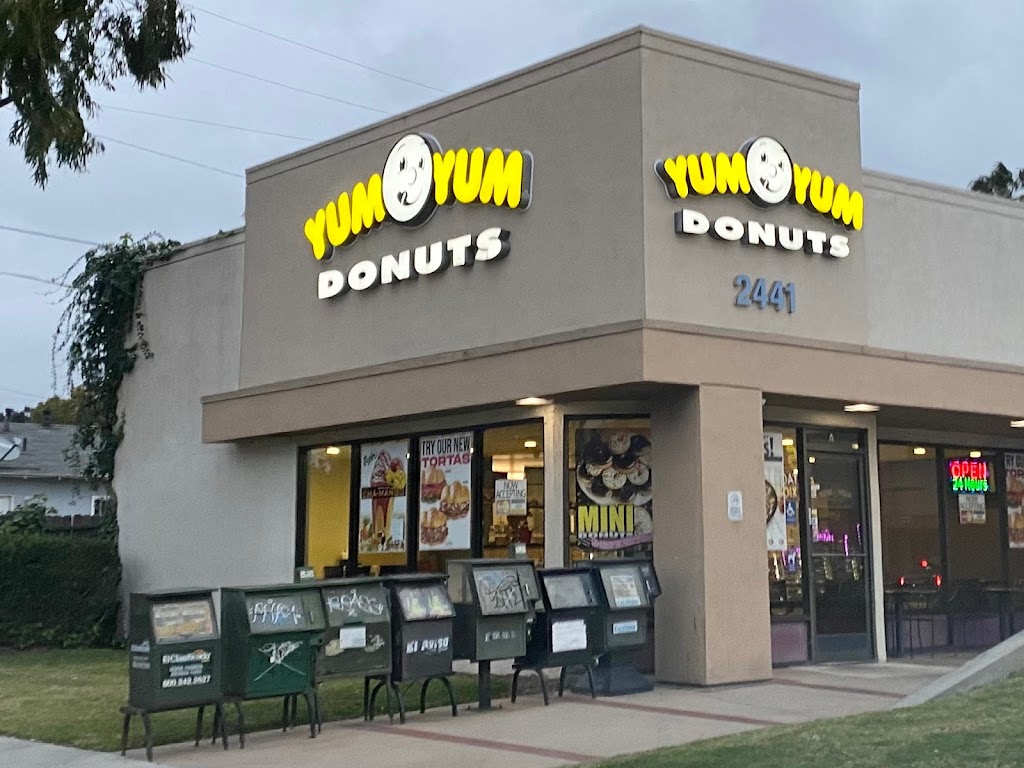 Yum Yum Donuts | 2441 N Tustin Ave, Santa Ana, CA 92705, USA | Phone: (657) 231-9347
