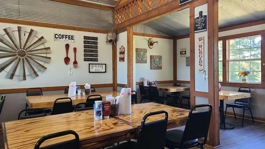 Red Barn | Coldwater, MS 38618, USA | Phone: (662) 233-4193