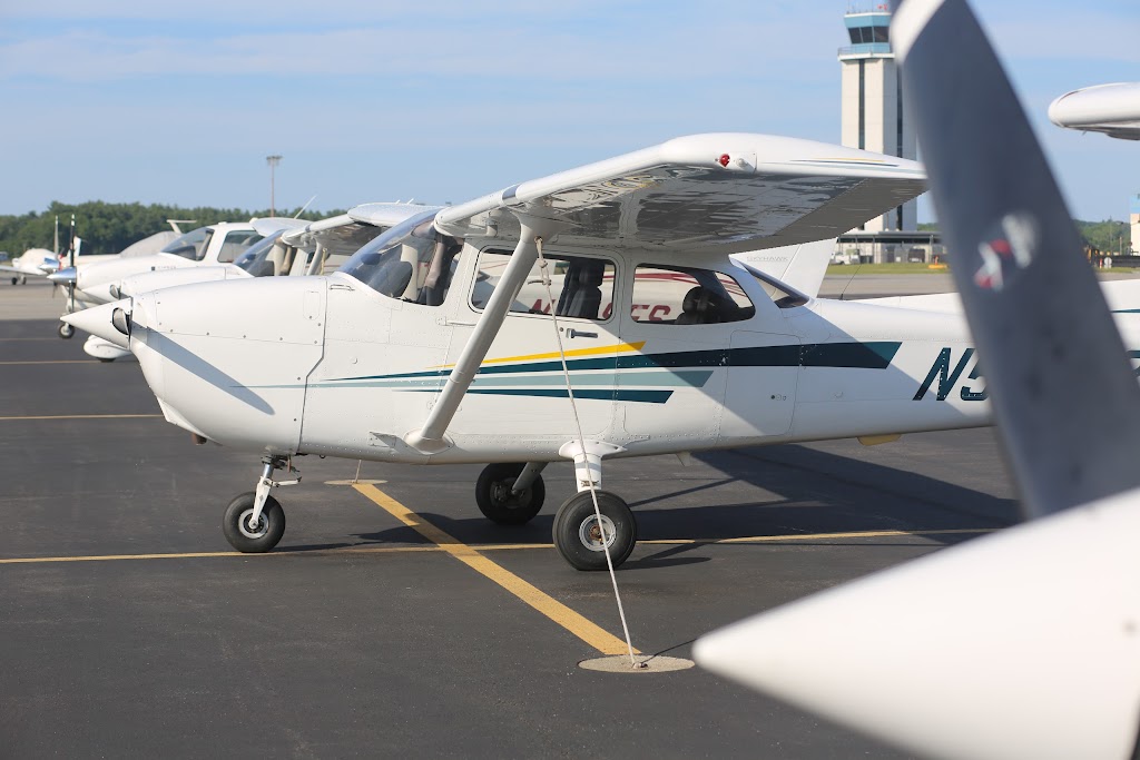 East Coast Aero Club | 200 Hanscom Dr Suite 111, Bedford, MA 01730, USA | Phone: (781) 274-6322