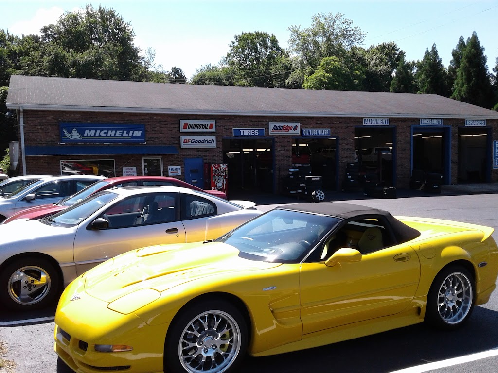 Piedmont Radiator & Tire Inc | 317 S Main St, King, NC 27021, USA | Phone: (336) 983-9368