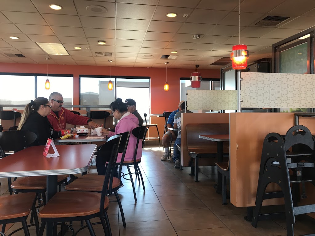 Jack in the Box | 205 Trask St, Bakersfield, CA 93314, USA | Phone: (661) 764-6104