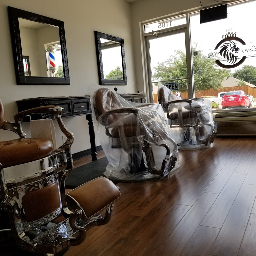 The Lions Den Barbershop | 785 W Hidden Creek Pkwy, Burleson, TX 76028 | Phone: (817) 386-4332