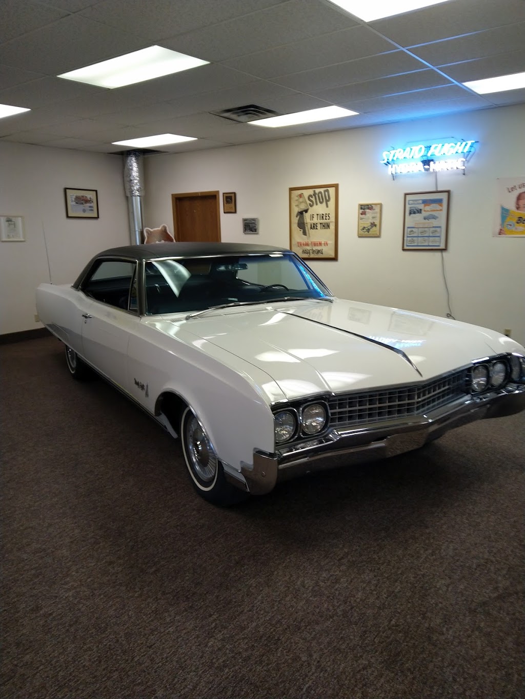 Druk Auto Sales - Druk Classic Auto | 8000 US-10, Ramsey, MN 55303, USA | Phone: (763) 355-5511