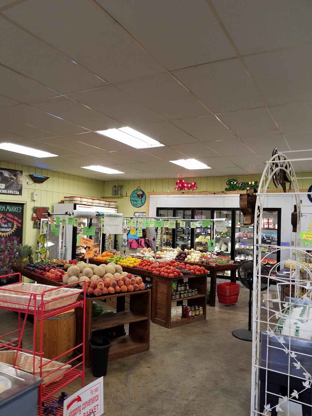 Haslet Feed and Farm Market | 100 Main St, Haslet, TX 76052, USA | Phone: (817) 439-0580