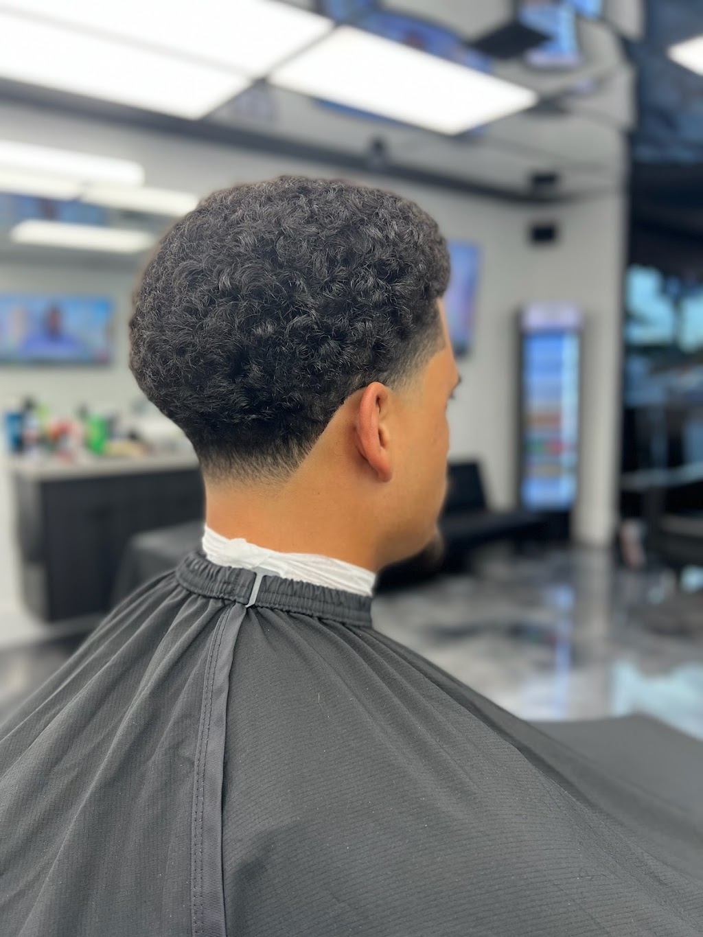 The Original Clippers Barbershop Kendall | 14227 S Dixie Hwy, Miami, FL 33176 | Phone: (305) 964-7882