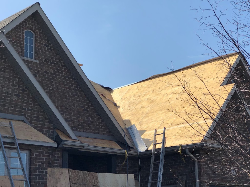 Niagara RoofMasters | Eavestrough and Roofing Niagara | 2275 RR 20 Unit 23, Welland, ON L3B 5N5, Canada | Phone: (905) 892-5115