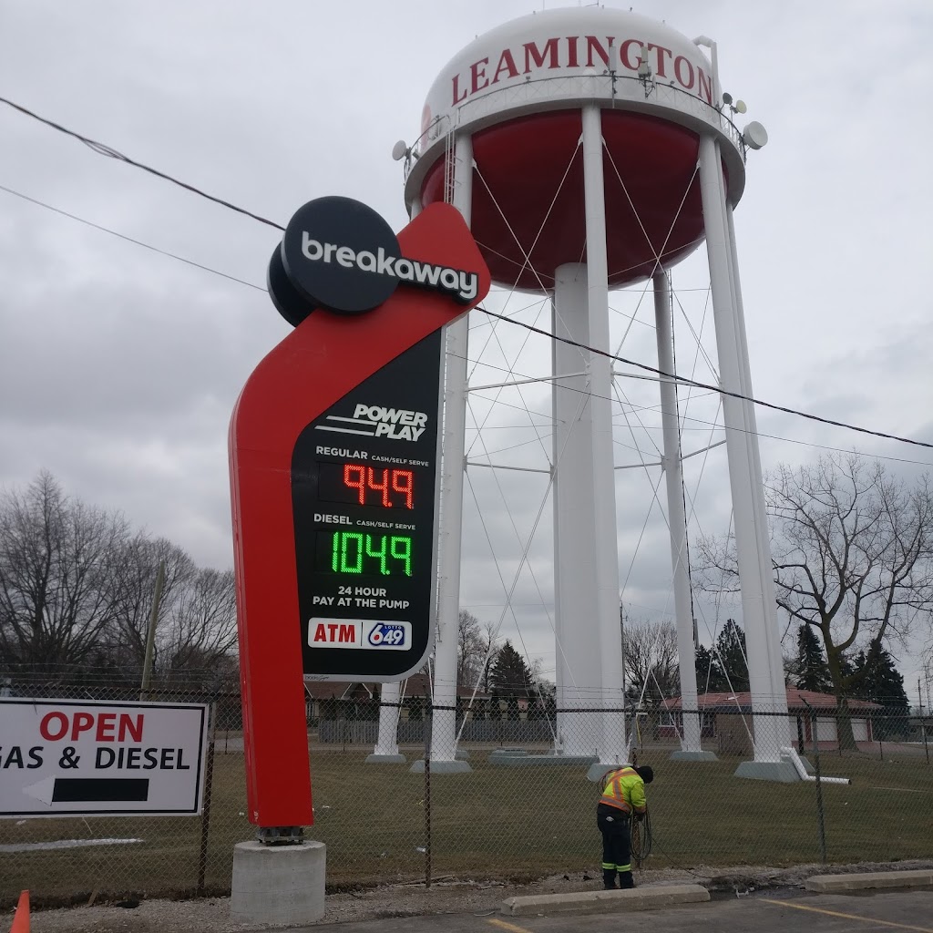 Johnnys breakaway 24 HRS Pay at the Pump | 448 Talbot St W, Leamington, ON N8H 4H6, Canada | Phone: (519) 326-5231