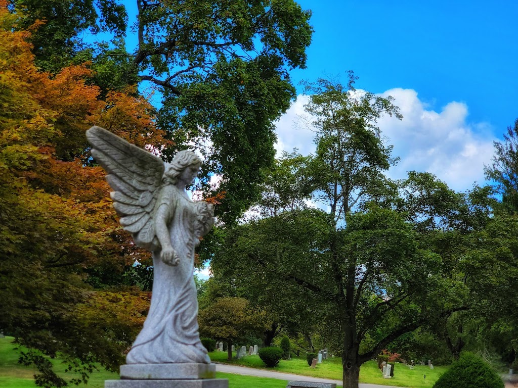 Mount Peace Cemetery | 183 Aqueduct St, Akron, OH 44303, USA | Phone: (330) 253-4551