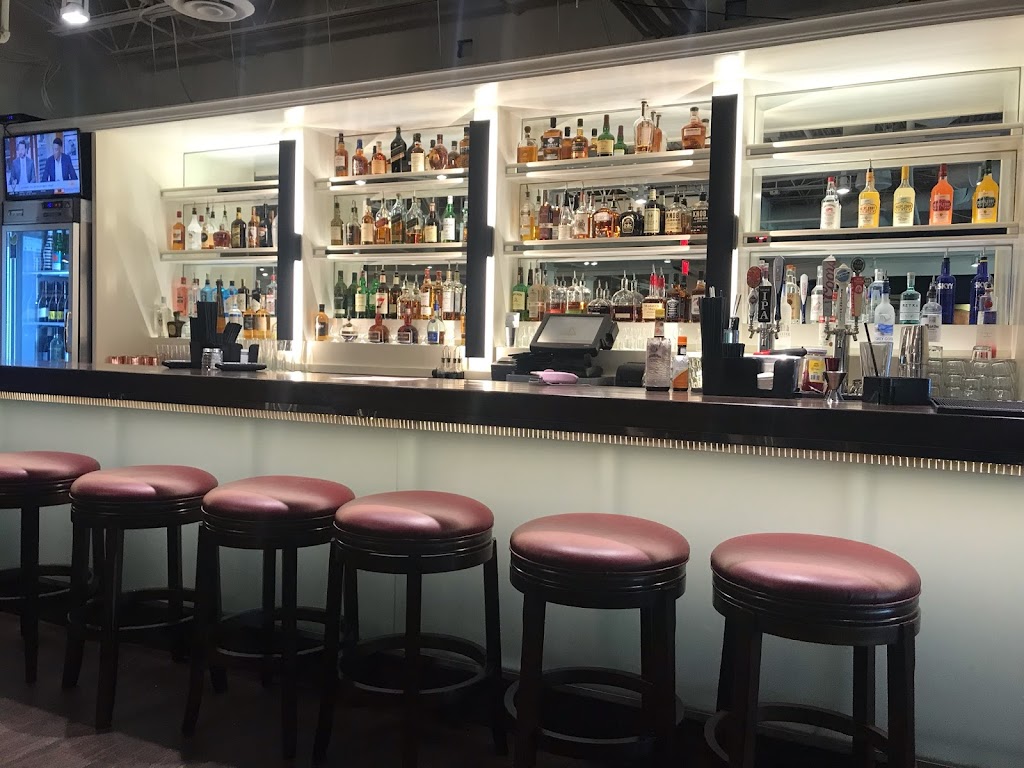 Bellinis Ristorante & Grill | 6305 Waterford Blvd STE 100, Oklahoma City, OK 73118, USA | Phone: (405) 848-1065