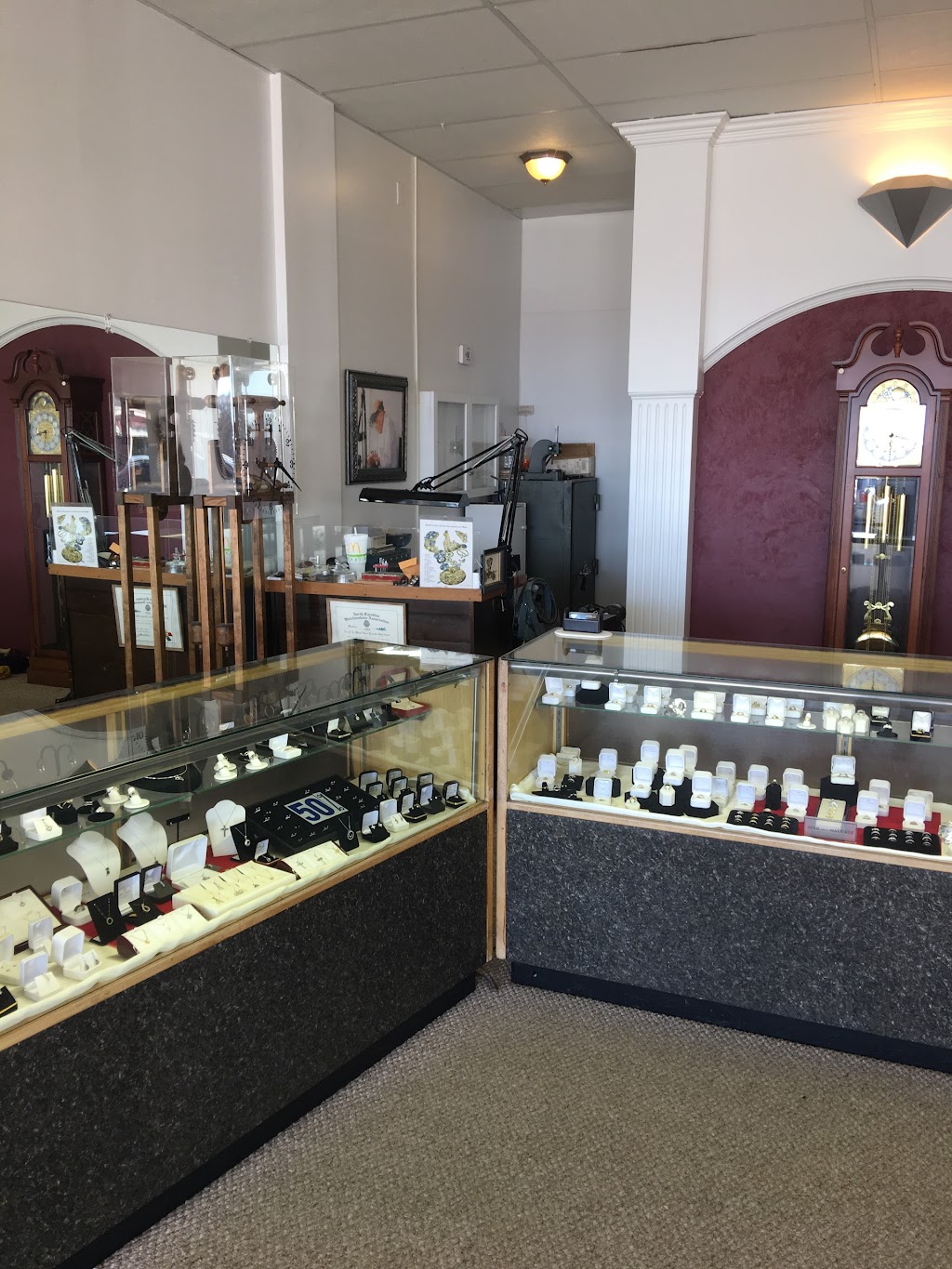 Ricks Jewelers | 111 Siler Crossing, Siler City, NC 27344 | Phone: (919) 742-1232