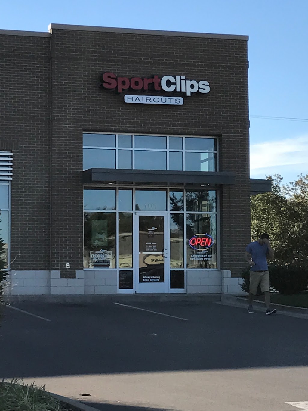 Sport Clips Haircuts of Nashville - Belle Meade | 96 White Bridge Rd, Nashville, TN 37205, USA | Phone: (615) 354-5551