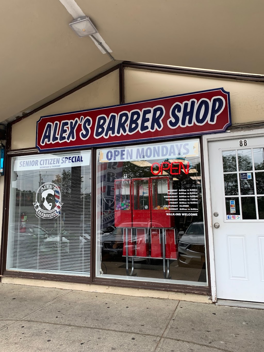 Alexs Barber Shop | 88 N State Rd, Briarcliff Manor, NY 10510, USA | Phone: (914) 373-4957