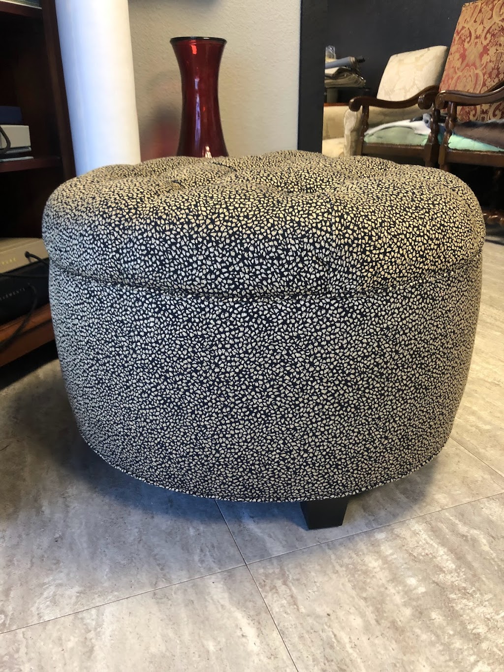 Rockwall upholstery | 6691 TX-276, Royse City, TX 75189 | Phone: (214) 457-5778