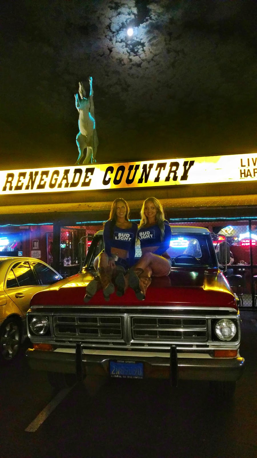 Renegade Country Western | 14335 Olde Hwy 80, El Cajon, CA 92021, USA | Phone: (619) 561-8105