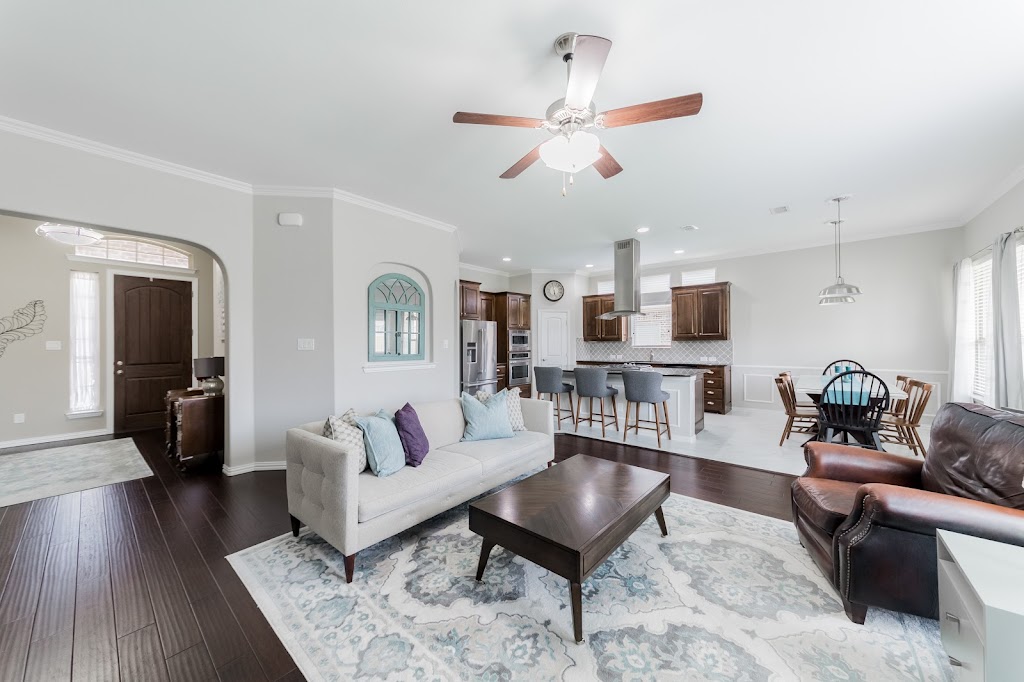 Taylor Robertson Realtor - Fathom Realty | 201 S Shady Shores Dr #1942, Lake Dallas, TX 75065, USA | Phone: (940) 453-6314