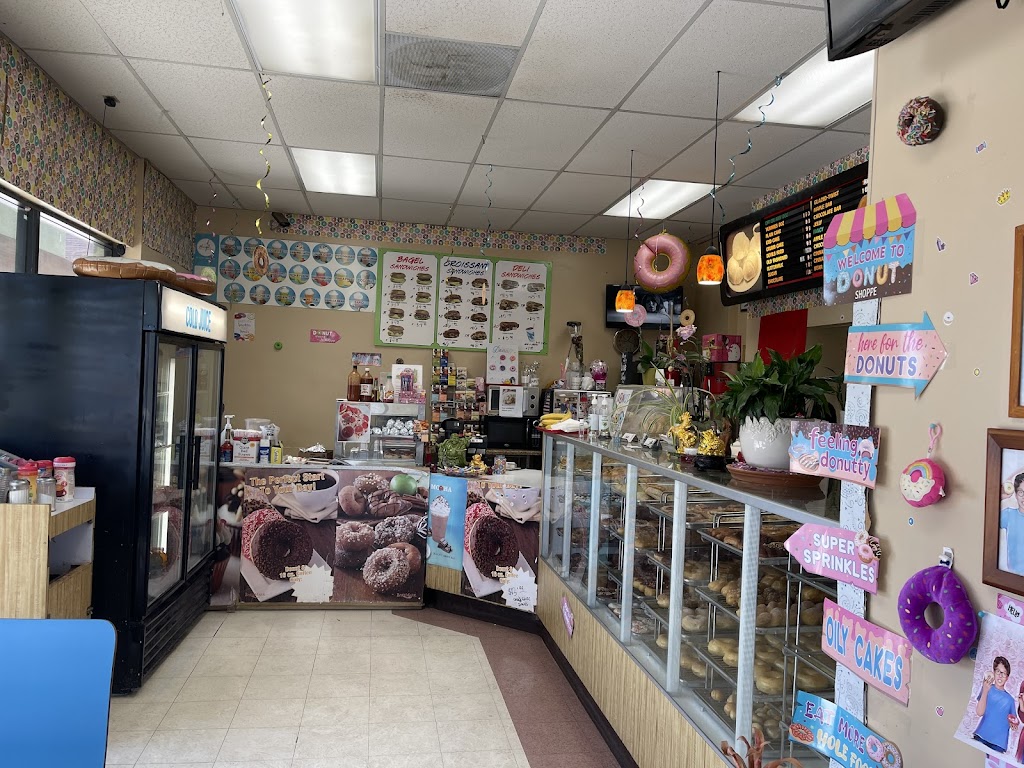 Tea Donuts | 807 Tucker Rd # B, Tehachapi, CA 93561, USA | Phone: (661) 825-5005