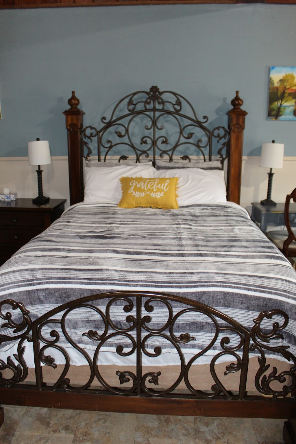 Live Oak B&B | 200 Live Oak St, Glen Rose, TX 76043, USA | Phone: (254) 644-7355