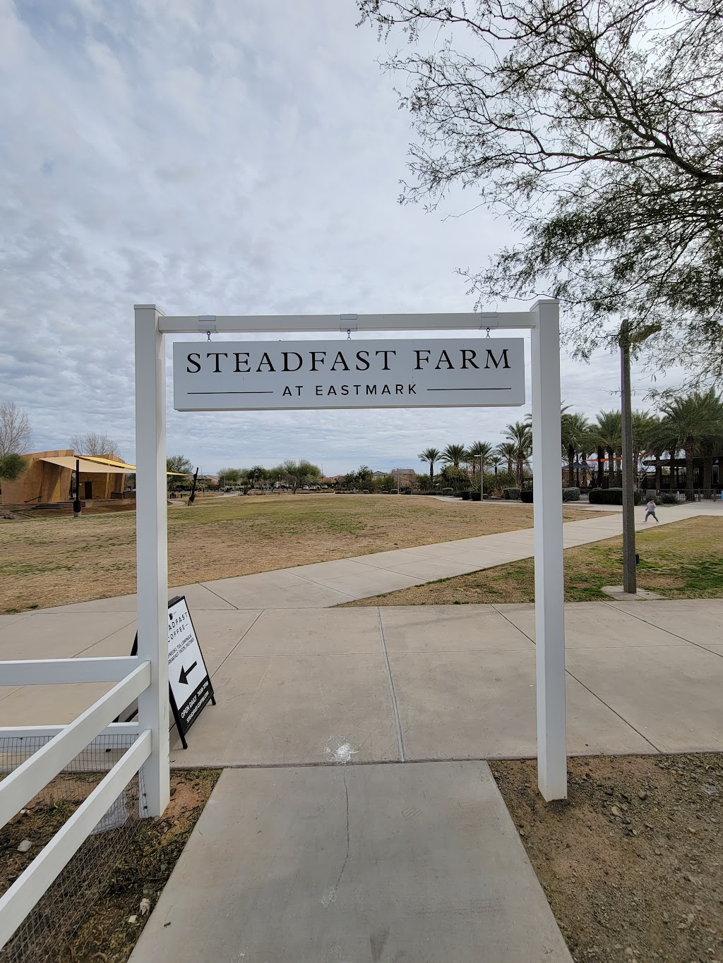 Steadfast Farm | 5111 Inspirian Pkwy, Mesa, AZ 85212, USA | Phone: (480) 793-1734