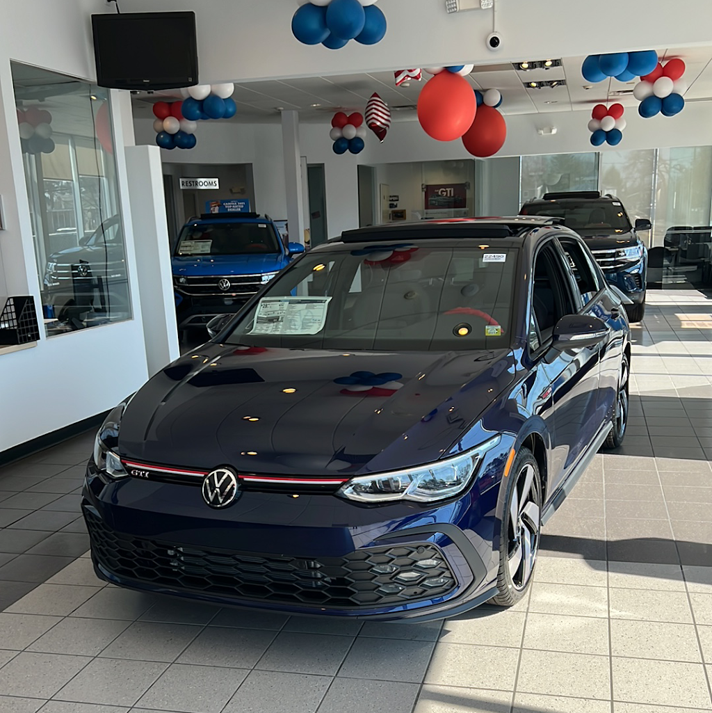 Platinum Volkswagen - Sales | 340 W Old Country Rd, Hicksville, NY 11801, USA | Phone: (516) 942-7300