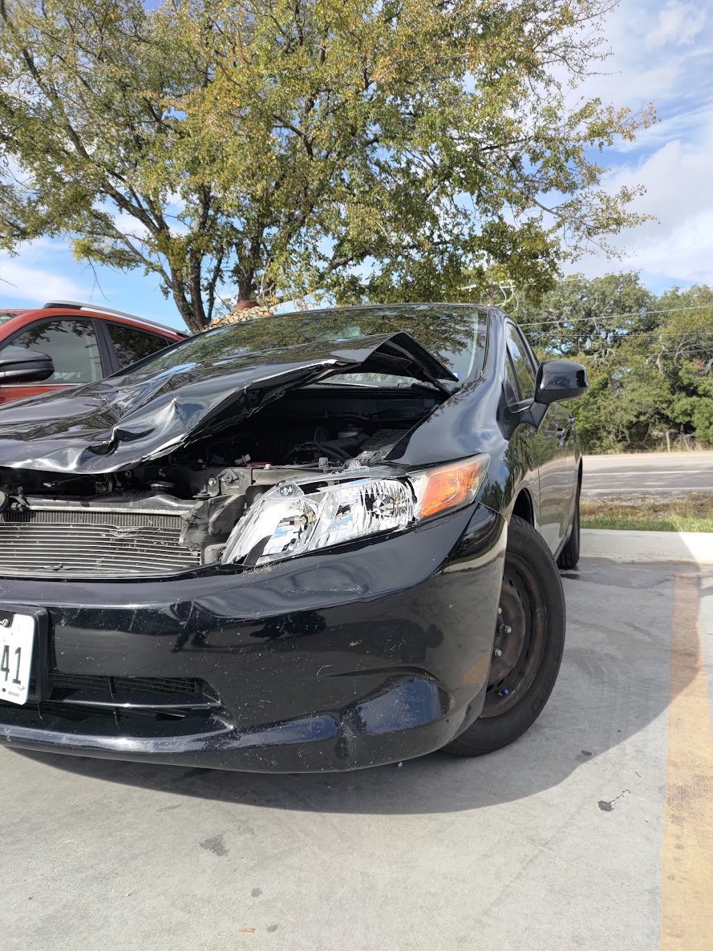 CARSTAR Roger Williams Collision Center | 1405 Fort Worth Hwy, Weatherford, TX 76086 | Phone: (817) 596-0050