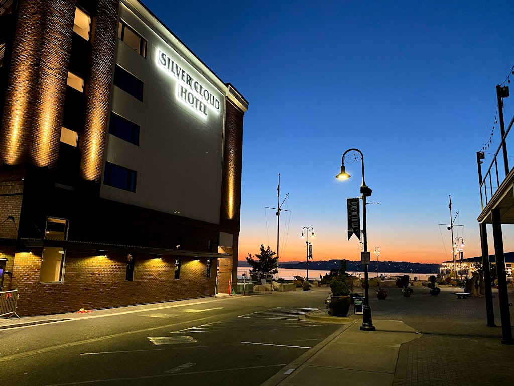 Silver Cloud Hotel Tacoma at Point Ruston Waterfront | 5125 Grand Loop, Ruston, WA 98407 | Phone: (253) 319-8300