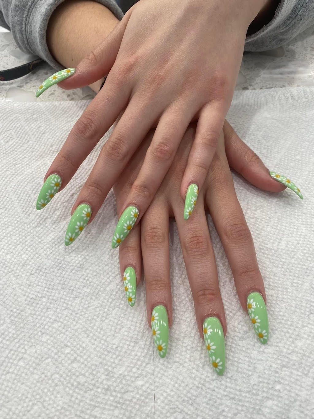 Beauty Nails and Spa | 108 Polar Plaza,, Amsterdam, NY 12010, USA | Phone: (518) 843-3788