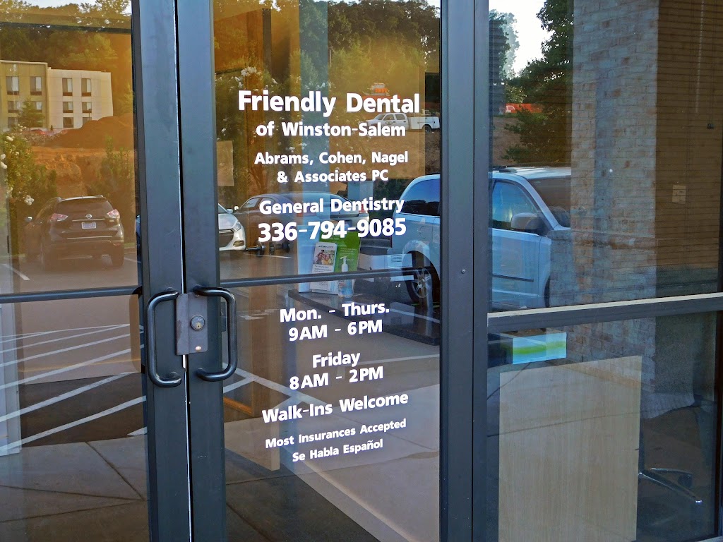 Friendly Dental Group of Winston-Salem | 3768 Creekshire Ct, Winston-Salem, NC 27103, USA | Phone: (336) 794-9085